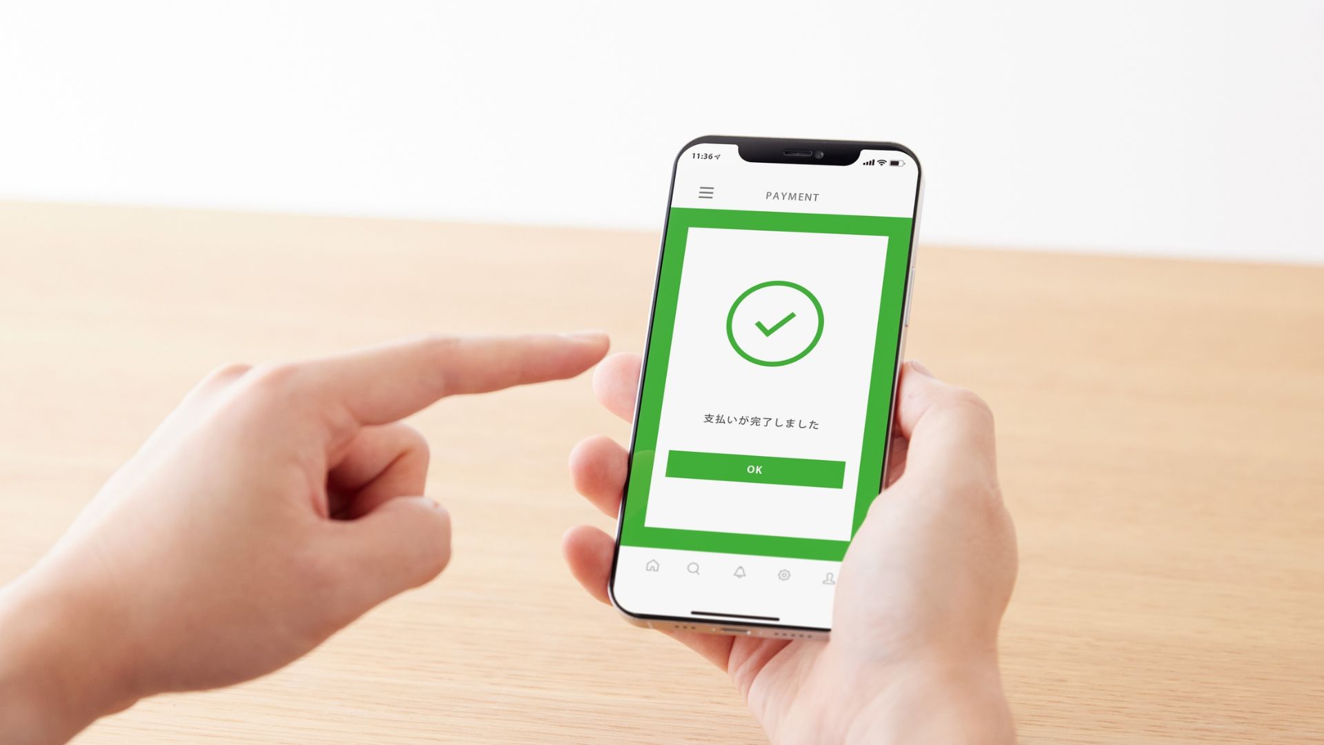 How Travelers in France Can Avoid Foreign Transaction Fees With Virtual Cards